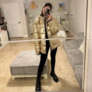 Rapsodia Gold Metallic Puffer Jacket - Size M, Hooded, Cozy & Stylish